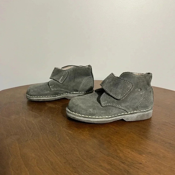 Toddler boys wide width gray suede boot size Eur 24 US T8 - Picture 1 of 5